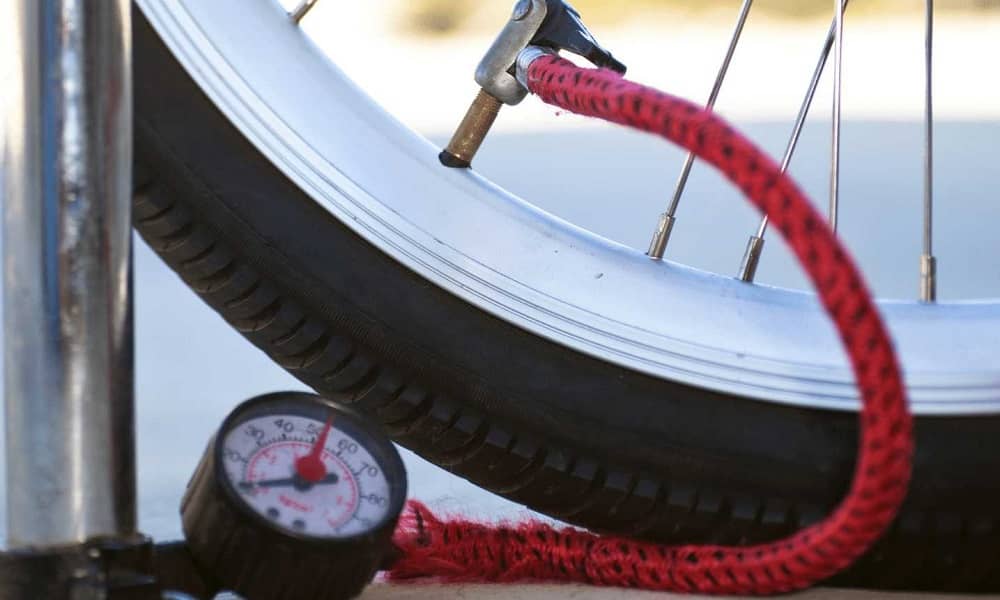How to Put Air in Bicycle Tires - How To Put Air In Bicycle Tires